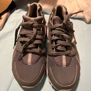 Nike Air Huarache Run Se